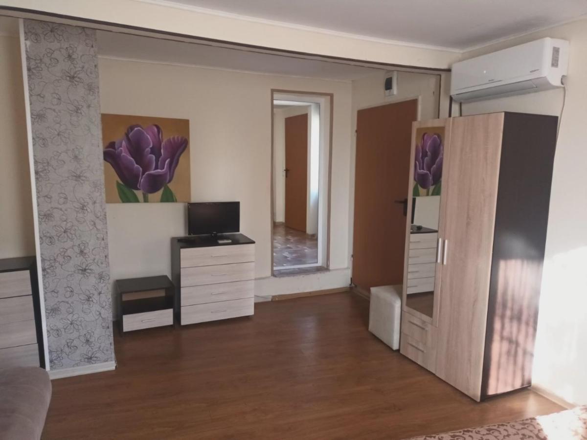 Danita Apartments & Diva Restaurant Bbq&Pool Bar Варна Экстерьер фото